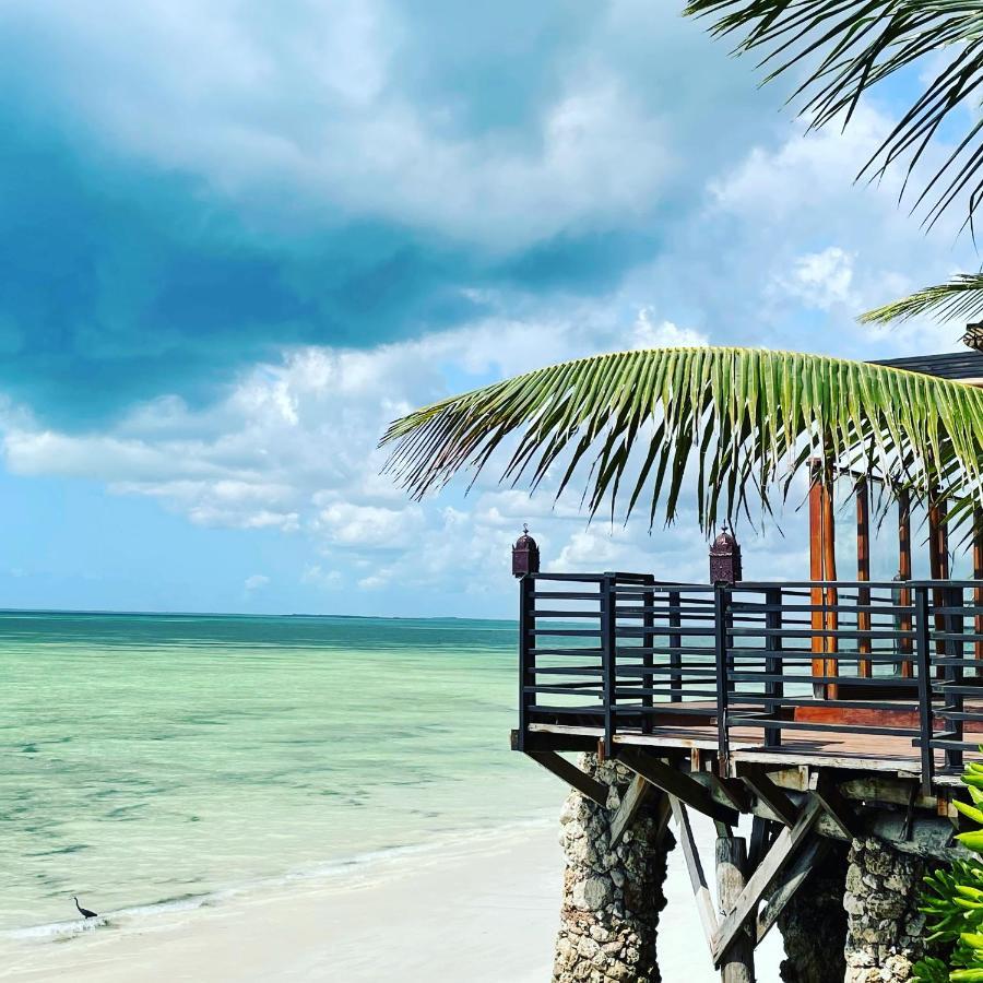 The Beach B&B Uroa Buitenkant foto